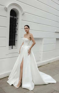 Contemporary Wedding Dresses: Antigoni | Jessica Couture
