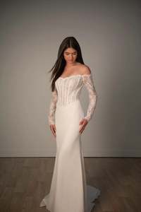 8256 | Stella York