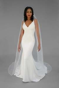 Wedding Veils: Cathedral Pearl Edge Veil | AVL0171