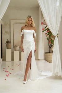 Delta | Jessica Couture