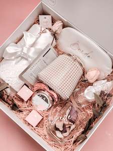 Pre Made Gift Sets: Deluxe Bridal Gift Box