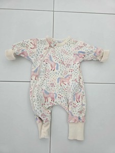 All 1: Pre-Loved Purebaby 0-3 MONTHS