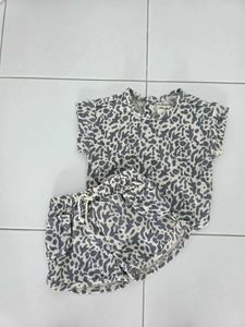 Pre- Loved Wilson & Frenchy SIZE 3-6 Months /6-12
