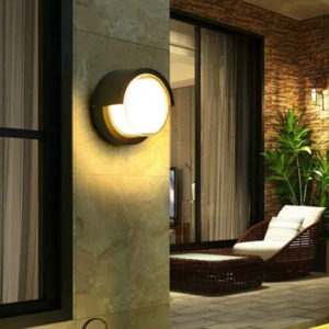 LUMO 6W R110 Black LED Outdoor Light