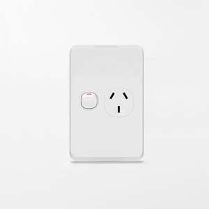 Switch Gear: iLuxlite  Single Power Point - 10A - Vertical - White