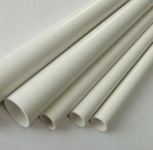 Accessories: White conduit for Telcom 6m 20mm