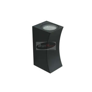 Entrance And Entry Area: BUCK Curve LED Outdoor Wall Light 3000K