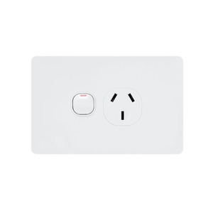 iluxlite Single Powerpoint 10A Horinzontal White