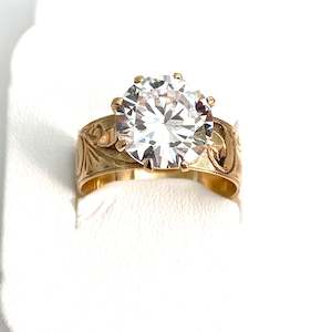 Rings: 9ct. Gold Hawaiian Ring