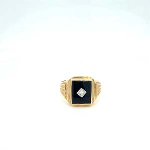 9ct Gold Black Onyx Diamond Ring
