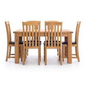 Dining Table: Oak Dining Suite 6 Seater
