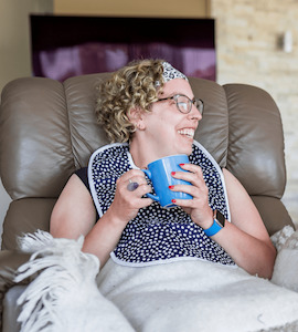 Adults: Feeding Bib - Adult