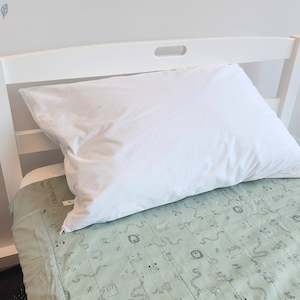 Bedding: Pillow Protector Waterproof Towelling