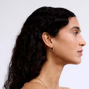 The Everyday Fine Mini Hoop - La Dailie