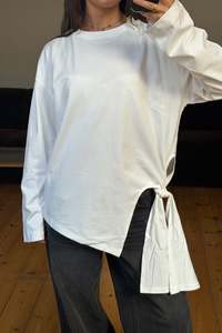 Womens: Blake Long Sleeve Tee Vanilla