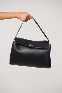 Womens Bags And Shoes: Taye Classic Shoulder Bag Black
