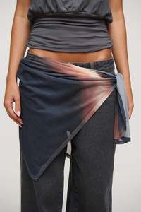 Etta Sarong Mars