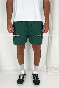 Mens Shorts: Nolan Trunk Emerald
