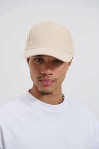 Mens Headwear: Classic Cap Beige