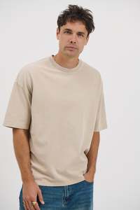 Menssale: Relaxed Crew Tee Sand - FINAL SALE