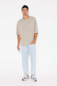 Mens Denim: Sonny Loose Straight Jean Light Blue