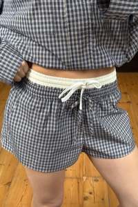Womens: Hampton Short Plaid