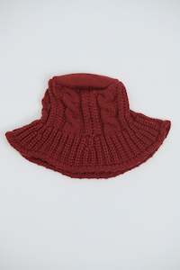 Mens Headwear: Crochet Bucket Hat Cable Rust