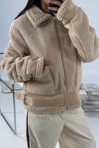 Womens Jackets: Aspen Jacket Beige