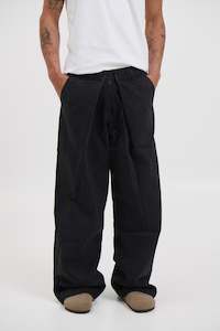 Robert Folded Jean Black