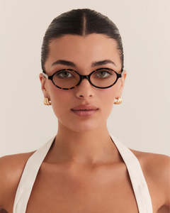 The Yasmin Havana Tort / Blue Light