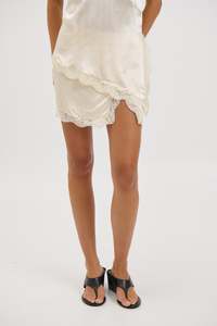 Tammi Mini Skirt Creme