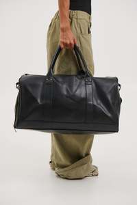 Mens Bags: York Duffle Bag Black