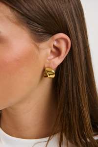 Womens Accessories: Shivon Earring Gold