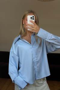 Womens: Riviera Shirt Powder Blue