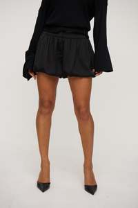 Zita Bubble Short Black