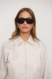 Womens Sunglasses: 408375-2-Black