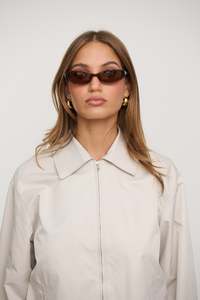 Womens Sunglasses: The Selena Caramel Tort/Chocolate