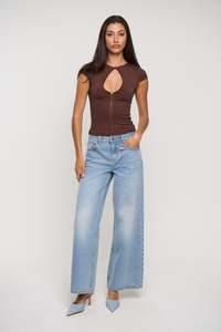 Lacey Short Sleeve Chocolate