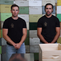Beekeeping Course: Brood Brothers Introduction into Beekeeping 101