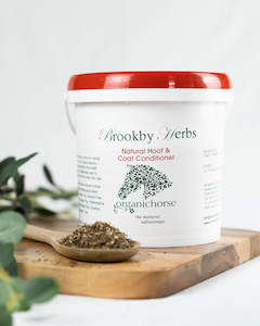 dried horse: Natural Hoof & Coat Conditioner