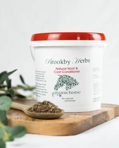 Natural Hoof & Coat Conditioner for Horses - Shine, Hoof Strength & Condition Support