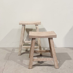 Saddle Top Stool Reclaimed Elm NATURAL 520H