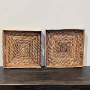 Woven: Rattan Tray SQUARE - DARK BROWN