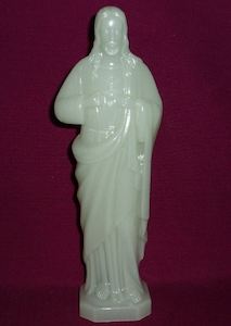 Religious: Sacred Heart Of Jesus Statue