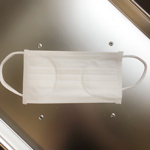 White face masks (50 pieces)