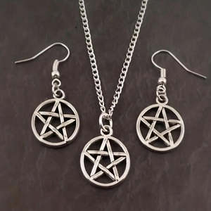 6 66: Pentagram Jewelry Set