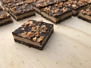 Black Doris Raw Chocolate & Peanut Slice