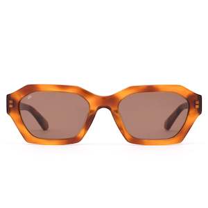 Sunglasses: Kinetic - Amber Torte/Coffee