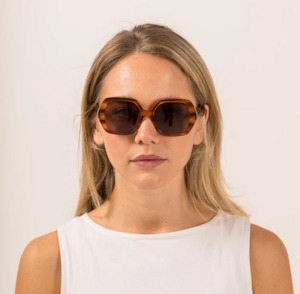 Sunglasses: Lucca - Tangelo/Coffee