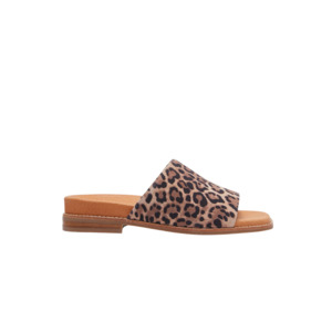 Favourites: Ease - Leopard Suede